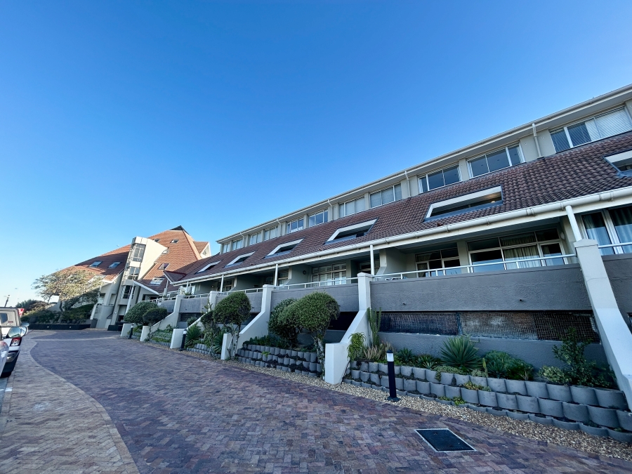 2 Bedroom Property for Sale in Waves Edge Western Cape